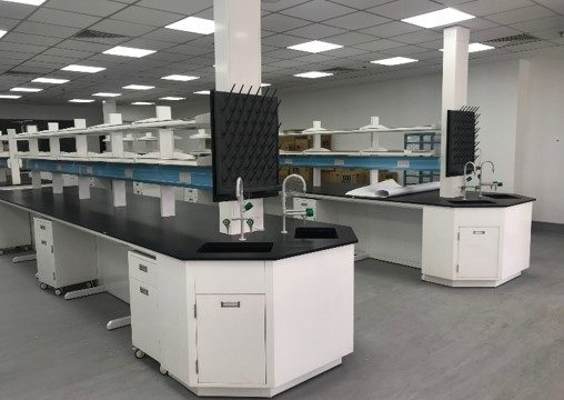 lab furniture manufacturers Malaysia